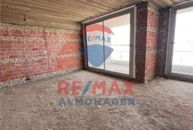 8419080 - Property Image 3