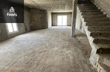 iVilla - 4 Bedrooms - 5 Bathrooms for sale in Mountain View Hyde Park - 5th Settlement Compounds - The 5th Settlement - New Cairo City - Cairo