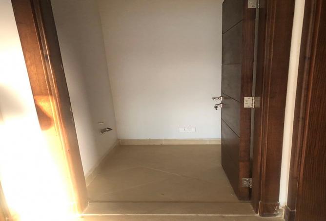 8243062 - Property Image 2