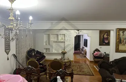 شقة - 3 غرف نوم - 2 حمامات للبيع في شارع إبراهيم راضى - بولكلي - حي شرق - الاسكندرية