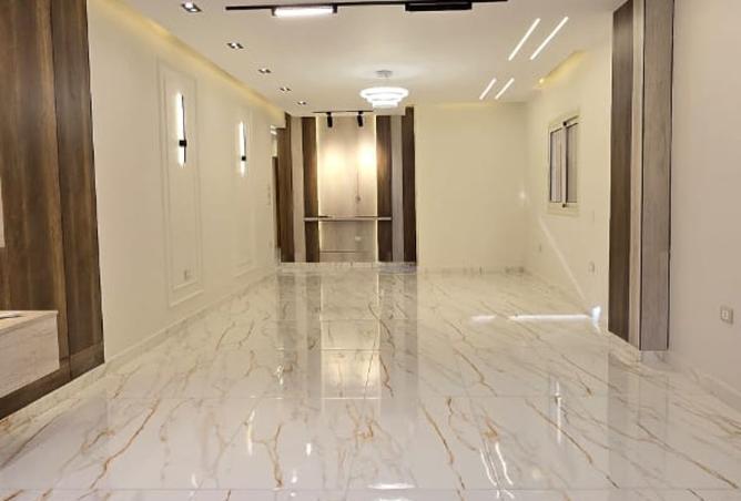 8082407 - Property Main Image