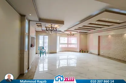 Apartment - 4 Bedrooms - 3 Bathrooms for sale in Syria St. - Roushdy - Hay Sharq - Alexandria