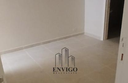 Apartment - 2 Bedrooms - 2 Bathrooms for sale in Capital East - Nasr City Compounds - Nasr City - Cairo
