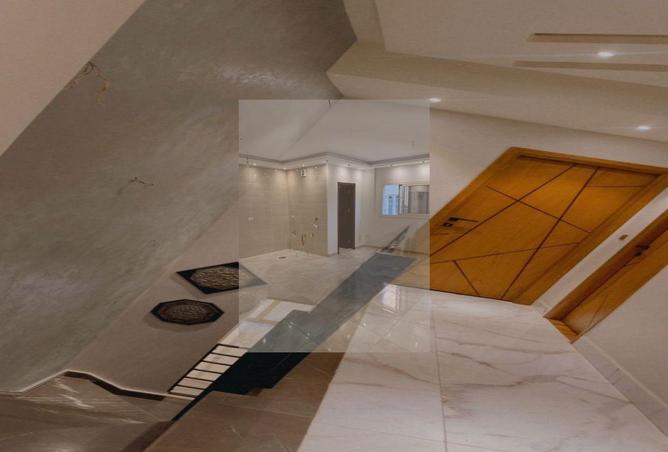 8111264 - Property Image 2