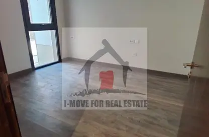 Apartment - 3 Bedrooms - 3 Bathrooms for sale in Park Side Residence - Zed Towers - Sheikh Zayed Compounds - Sheikh Zayed City - Giza