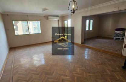 Apartment - 2 Bedrooms - 1 Bathroom for rent in 6th Sector - Zahraa El Maadi - Hay El Maadi - Cairo