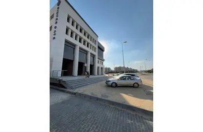 Clinic - Studio - 1 Bathroom for rent in Silver Gate Mall - 12th District - Sheikh Zayed City - Giza