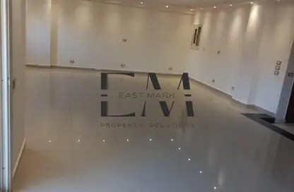 Apartment - 3 Bedrooms - 2 Bathrooms for rent in Al Gezira St. - South Investors Area - New Cairo City - Cairo Apartment - 3 Bedrooms - 2 Bathrooms for rent in Al Gezira St. - South Investors Area - New Cairo City - Cairo