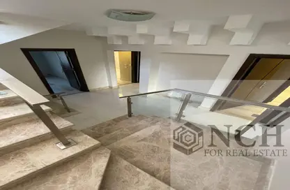 فيلا - 4 غرف نوم - 5 حمامات للايجار في ميفيدا - كمبوندات التجمع الخامس - التجمع الخامس - مدينة القاهرة الجديدة - القاهرة