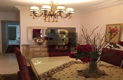 شقة - 2 غرف نوم - 2 حمامات للايجار في حى جنوب الاكايمية - مدينة القاهرة الجديدة - القاهرة