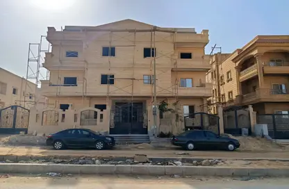 Apartment - 4 Bedrooms - 2 Bathrooms for sale in Tamr Hena - 5th Settlement Compounds - The 5th Settlement - New Cairo City - Cairo