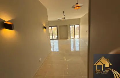 Apartment - 3 Bedrooms - 2 Bathrooms for rent in Moon Residences - Fifth Square - The 5th Settlement - New Cairo City - Cairo