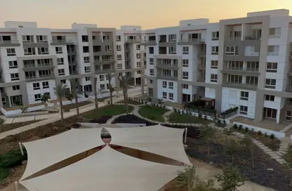 Apartment - 2 Bedrooms - 2 Bathrooms for sale in Hyde Park - 5th Settlement Compounds - The 5th Settlement - New Cairo City - Cairo