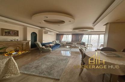 Apartment - 3 Bedrooms - 3 Bathrooms for sale in Eastown - 5th Settlement Compounds - The 5th Settlement - New Cairo City - Cairo
