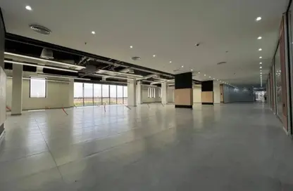 Full Floor - Studio - 2 Bathrooms for rent in Rock Gold Mall - 5th Settlement Compounds - The 5th Settlement - New Cairo City - Cairo