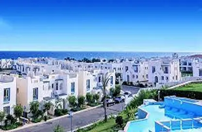 شاليه - 2 غرف نوم - 2 حمامات للبيع في ماونتن فيو راس الحكمة - راس الحكمة - الساحل الشمالي