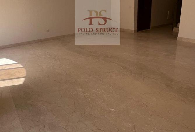 8001370 - Property Image 2