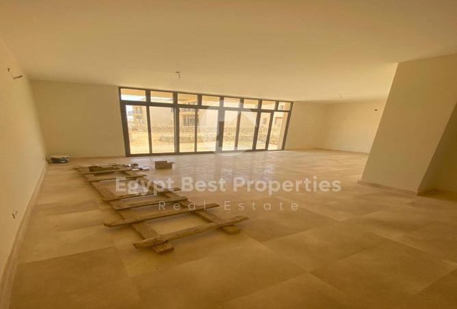 8317505 - Property Image 3