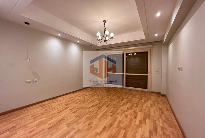 8455484 - Property Image 3