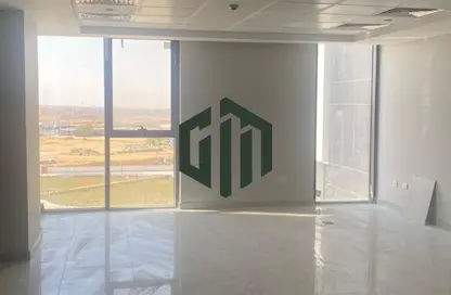 Office Space - Studio - 1 Bathroom for rent in Hyde Park - 5th Settlement Compounds - The 5th Settlement - New Cairo City - Cairo