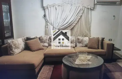 Apartment - 2 Bedrooms - 1 Bathroom for sale in Al Hadaba Al Wosta - Mokattam - Cairo