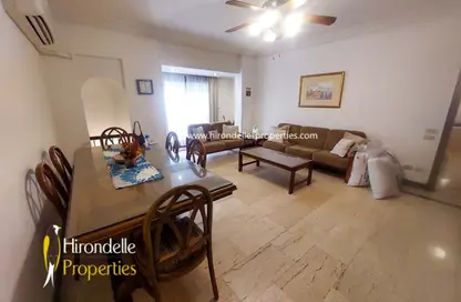 Apartment - 2 Bedrooms - 1 Bathroom for rent in Street 205 - Degla - Hay El Maadi - Cairo