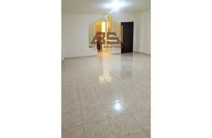 Apartment - 3 Bedrooms - 2 Bathrooms for sale in Qatr Al Nada St. - 9th District - Obour City - Qalyubia