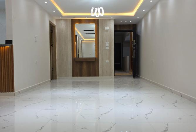 8387320 - Property Main Image