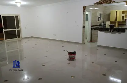 Apartment - 2 Bedrooms - 2 Bathrooms for rent in Al Khamayel city - Sheikh Zayed Compounds - Sheikh Zayed City - Giza