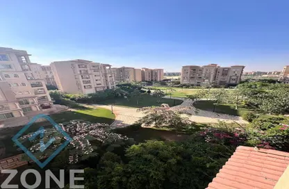 Apartment - 3 Bedrooms - 3 Bathrooms for sale in Madinaty - Cairo