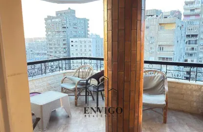 Apartment - 3 Bedrooms - 2 Bathrooms for sale in 6th Zone - Nasr City - Cairo
