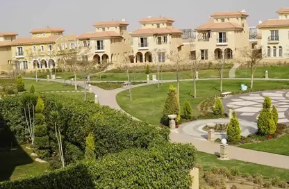 Townhouse - 4 Bedrooms - 4 Bathrooms for sale in Hyde Park Central - The 6th Settlement - New Cairo City - Cairo