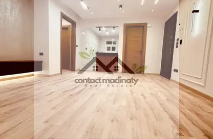 Apartment - 2 Bedrooms - 1 Bathroom for sale in Madinaty - Cairo