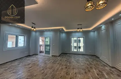 شقة - 3 غرف نوم - 3 حمامات للايجار في عمارات الاندلس - حى الاندلس - مدينة القاهرة الجديدة - القاهرة