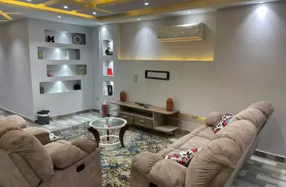 شقة - 2 غرف نوم - 2 حمامات للايجار في شارع البطل احمد عبد العزيز - المهندسين - الجيزة