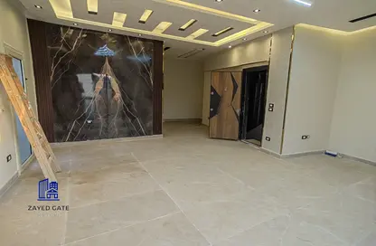 Apartment - 3 Bedrooms - 3 Bathrooms for sale in Al Mohandes Ahmed Kamal Hamdy St. - 16th District - Sheikh Zayed City - Giza