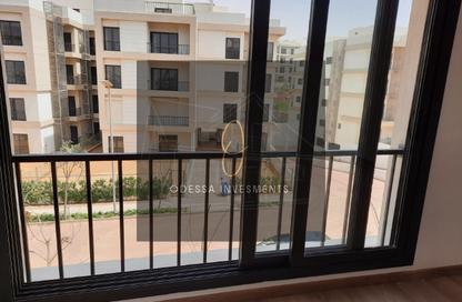 شقة - 3 غرف نوم - 3 حمامات للايجار في مون ريزيدنس - فيفث سكوير - التجمع الخامس - مدينة القاهرة الجديدة - القاهرة