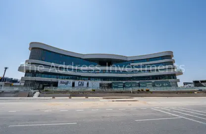 Retail - Studio - 2 Bathrooms for rent in Bank Center Street - South Teseen St. - The 5th Settlement - New Cairo City - Cairo