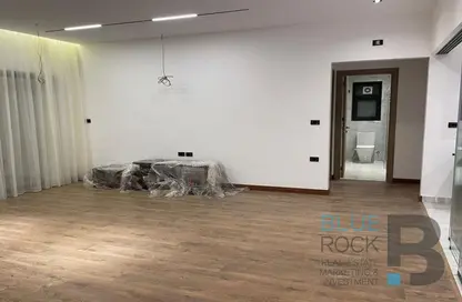 Apartment - 2 Bedrooms - 2 Bathrooms for rent in Lake View Residence - 5th Settlement Compounds - The 5th Settlement - New Cairo City - Cairo