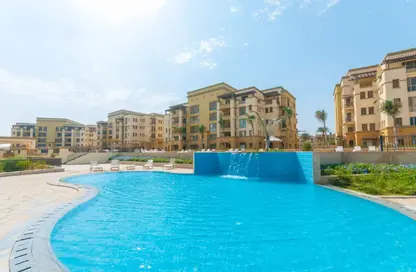 Apartment - 3 Bedrooms - 3 Bathrooms for sale in The Fourteen Golf Residences - Uptown Cairo - Mokattam - Cairo