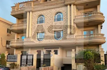 Apartment - 2 Bedrooms - 2 Bathrooms for sale in Badr Khan Ali St. - Al Narges 1 - Al Narges - New Cairo City - Cairo