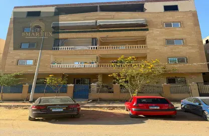 Apartment - 3 Bedrooms - 2 Bathrooms for sale in 4th Area - Shorouk City - Cairo