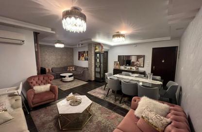 Apartment - 2 Bedrooms - 2 Bathrooms for sale in Madinaty - Cairo