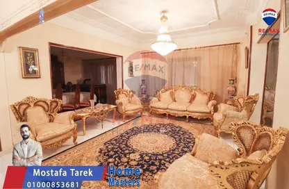 Apartment - 5 Bedrooms - 2 Bathrooms for sale in Fahkr Al Din Street - Al Mansoura - Al Daqahlya