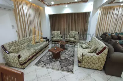 Apartment - 3 Bedrooms - 2 Bathrooms for rent in Gameat Al Dewal Al Arabeya St. - Mohandessin - Giza