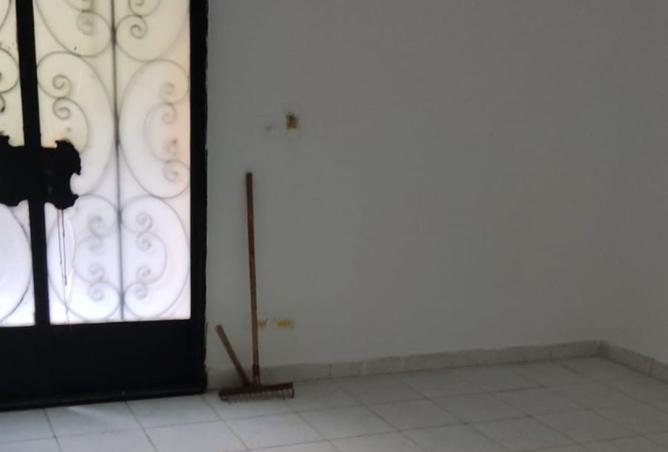 8304889 - Property Image 2