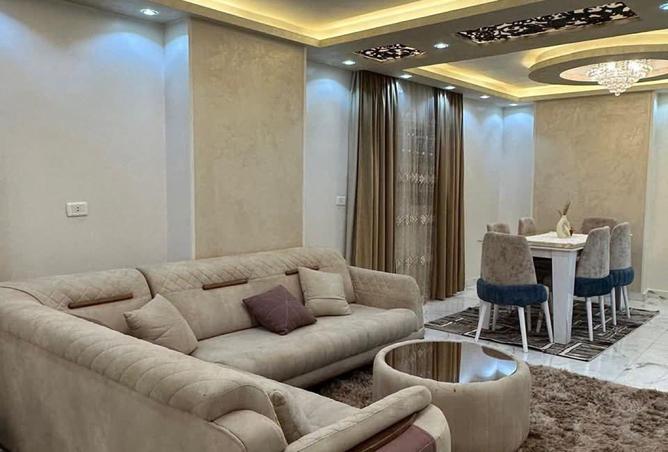 8183315 - Property Image 2