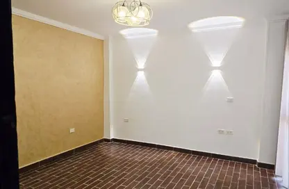 Apartment - 2 Bedrooms - 1 Bathroom for sale in Madinaty - Cairo