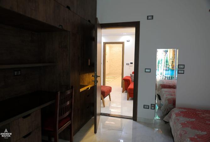 8040774 - Property Image 3