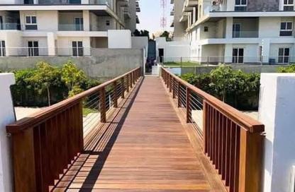 Apartment - 3 Bedrooms - 2 Bathrooms for sale in Mountain View iCity - 5th Settlement Compounds - The 5th Settlement - New Cairo City - Cairo